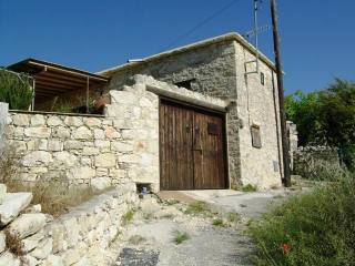 Two bedroom Traditional stone house for..