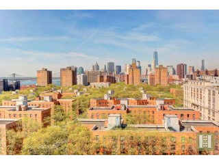 2 bedroom Apartment For Sale: 573 GRAND..