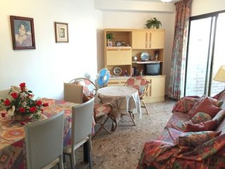 2 Bedrooms Apartment For Sale