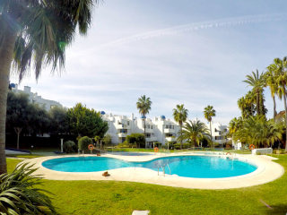 Mijas Costa Apartment With On-Site..