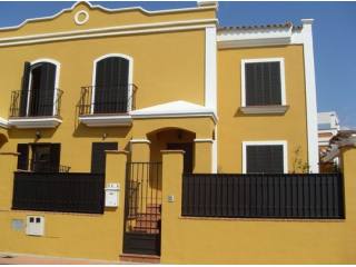 Semi-Detached for sale in Guadalmina..