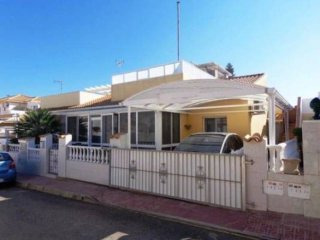 2 Bedroom 1 Bathroom Townhouse In..