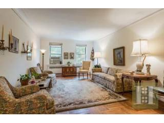 2 bedroom Apartment For Sale: 720 FORT..