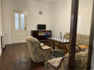 Rijeka, širi centar, Četverosobni stan i garsonijera, 120m2