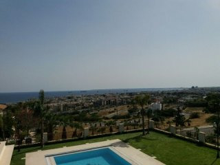 A truly WOW!!!! villa in Kaloyirous