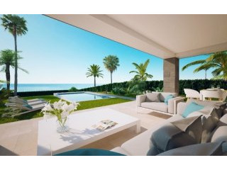 3 Bedrooms - Villa - Cadiz - For Sale