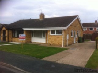Semi detached house for sale