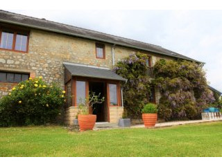 Lassay-Les-Chateaux