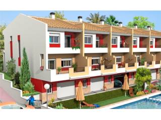 Large new townhouses in Benijofar