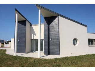 Landmark Newly-Built Villa 500m From..