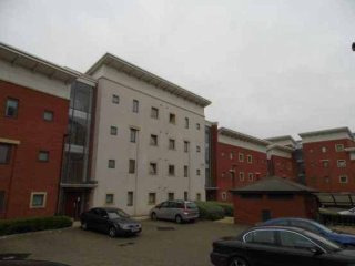2 bedroom, Flat house for sale
