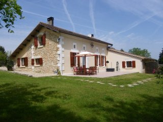 Renovated Farmhouse With Gite, Studio..