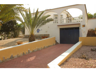 3 Bedrooms - Villa - Alicante - For Sale