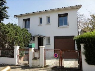 Beautifully Presented House and Garden