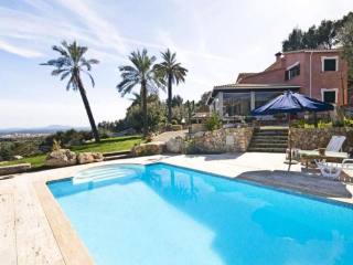 Elegant property with panoramic views..
