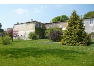13 bedroom Manor House For Sale: 17000..