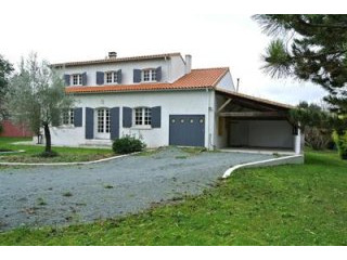 3 Bedrooms - House - Poitou-Charentes..