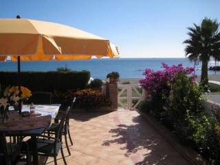 3 bedroom town house for sale