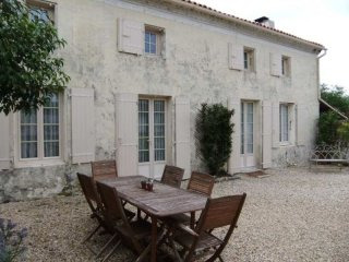 House with Pool, Ideal as B&B