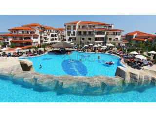 Bright and spacious 1-bedroom apartment..
