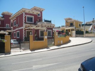3 Bedrooms - Villa - Alicante - For Sale