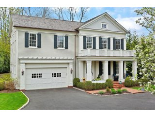 5 bedroom House For Sale: 26 Marks Road..