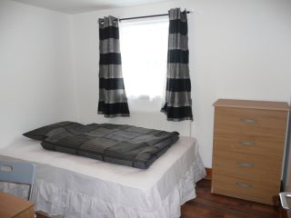 Double room, Zone 3, Leyton