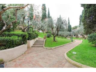 2 Bedrooms - Apartment - For Sale