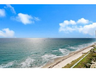 3 bedroom Residence For Sale: Singer..