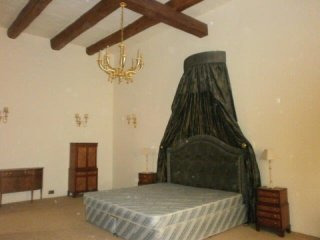 Hse. Of Char. Palazzo, Expertly..
