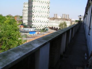 Studio flat for sale