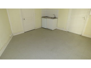 Ground floor studio apartment in town..