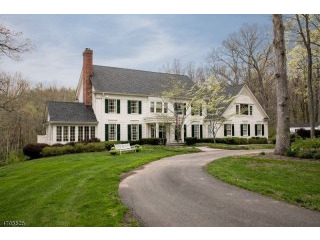 4 bedroom Detached House For Sale: 146..