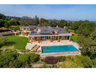 5 Bedrooms - Property - CA - For Sale