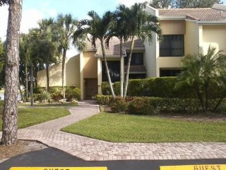 3501 Bridgewood Dr #3501, Boca Raton..