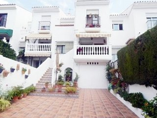 4 Bedrooms - Townhouse - Malaga - For..