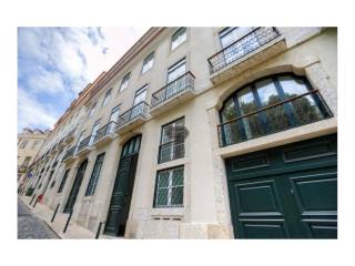 Lisbon's most luxurious beautiful..