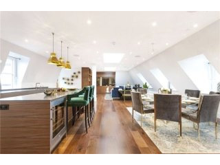 The Charles, Strand, Covent Garden, WC2R