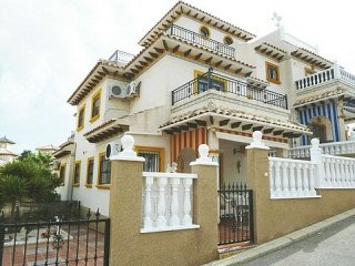 * 2 Bed Quad Style Villa With Large..