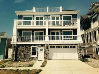 2 bedroom Property For Sale: 807 Ocean..