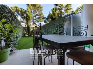 Beautiful 2 bedroom garden apartment..