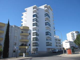 2 Bed Apartment For Sale - Quarteira