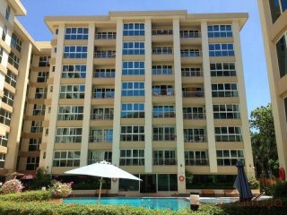 2 Bedroom Condo for sale in Central..