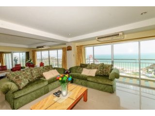 3 Bed With Sea View And Mountain View..