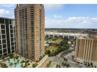 3 bedroom Apartment For Sale: 1111..