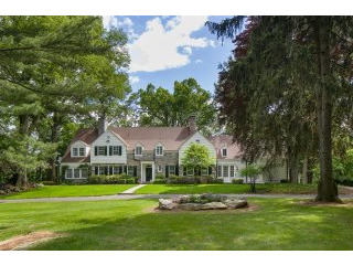 6 bedroom House For Sale: 715 Sleepy..