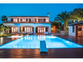 Finca mit Meerblick und Pferden in Son..