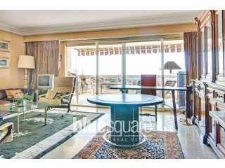 2-bedroom apartment with terrace and..