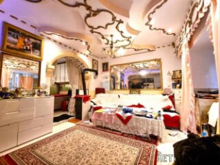 OPATIJA,CENTAR- stan 70 m2 sa okućnicom 150 m2, 50 m od mora