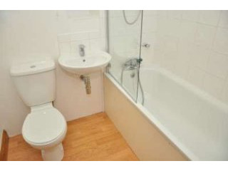 Single with single bed near Maida Vale..